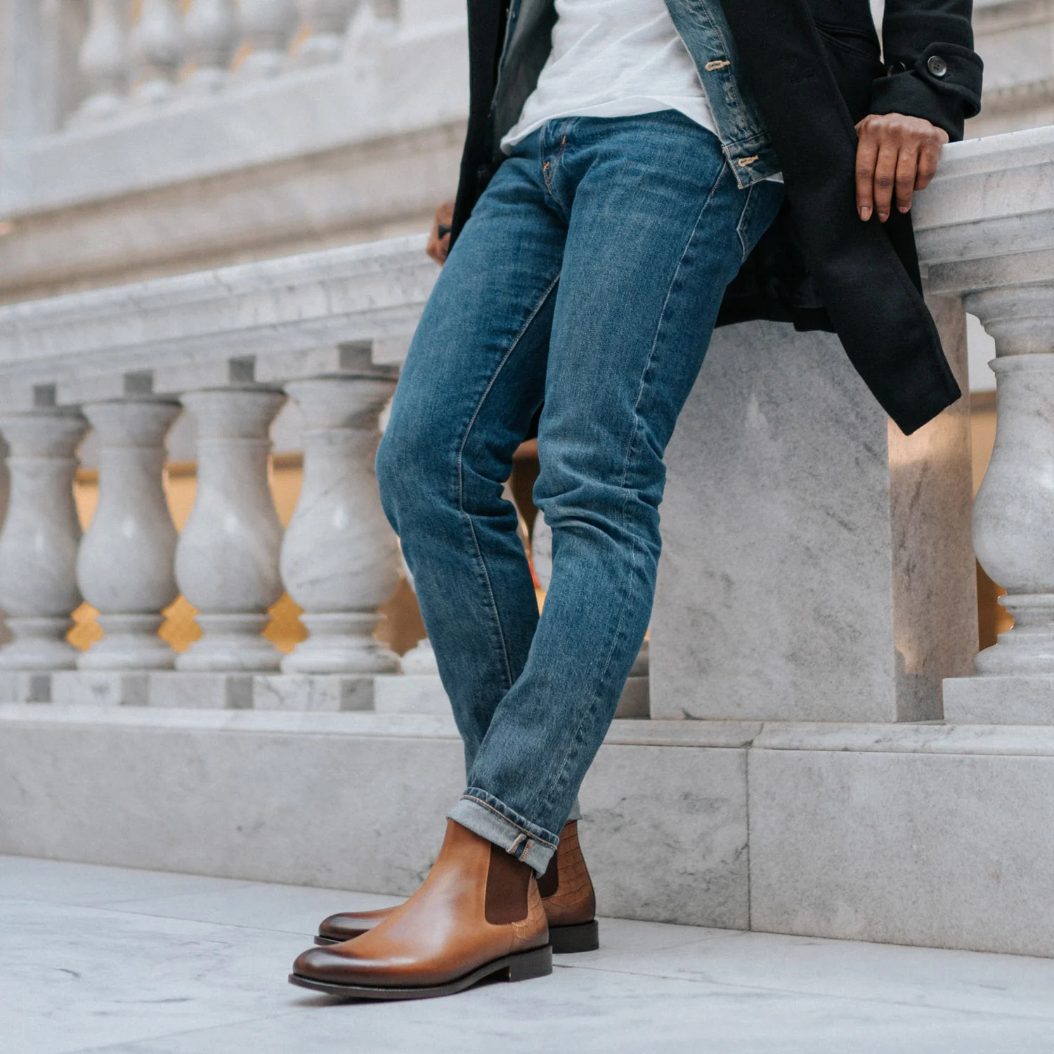 The Hiro Chelsea Boot in Honey - Image 2